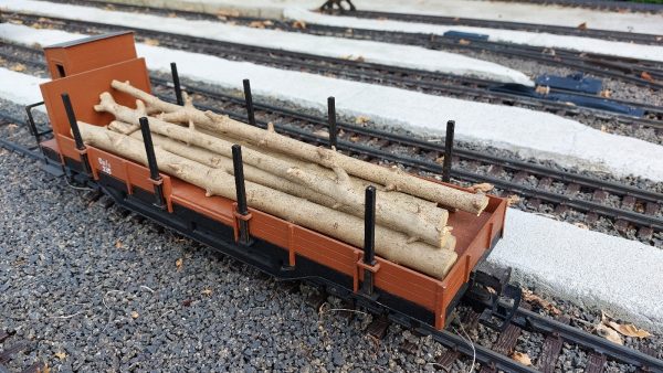 Drevený model nákladného vozňa HH pre záhradnú železnicu , horný pohľad